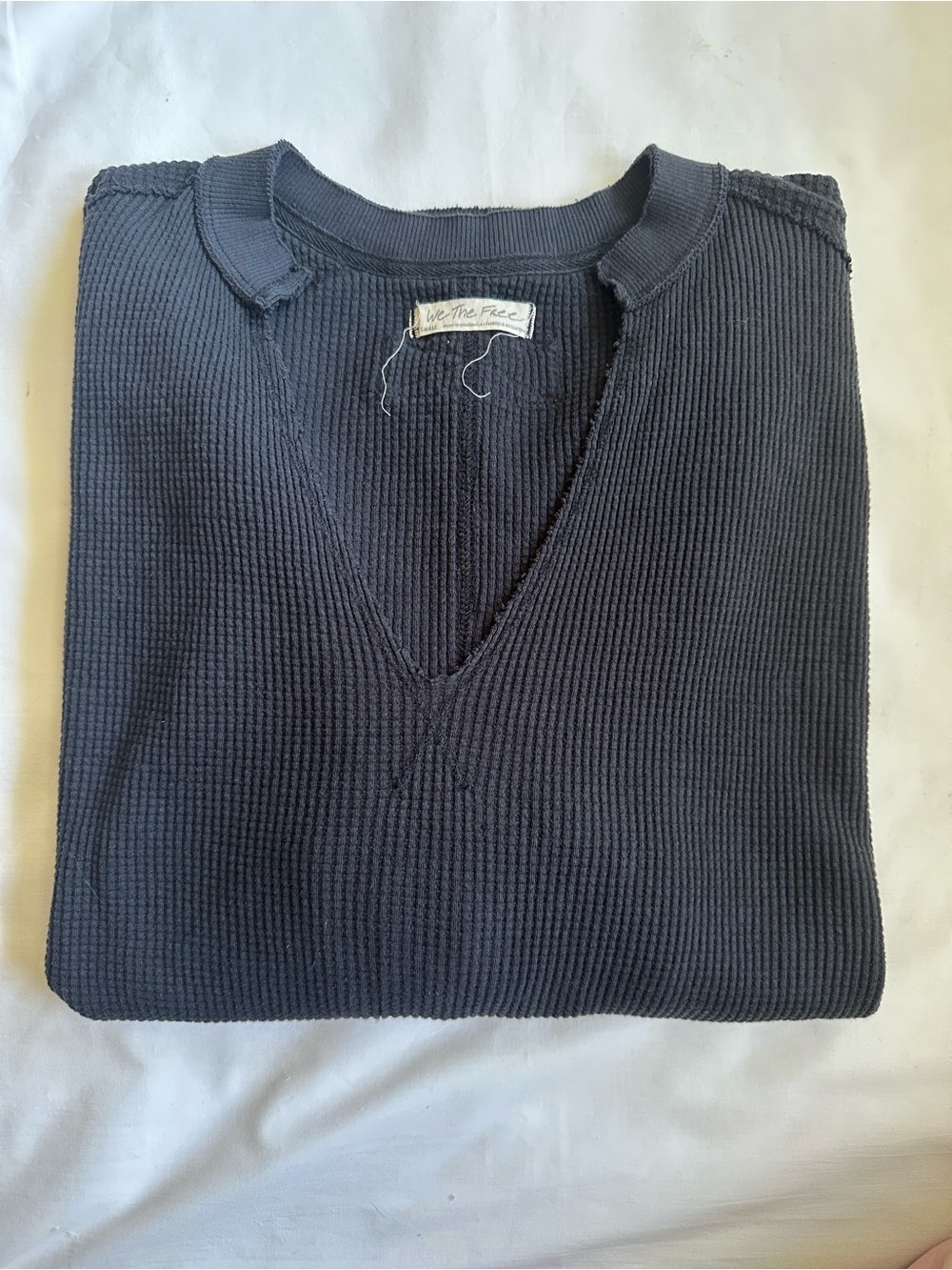 We The Free Relaxed Oversized Black Waffle Knit Thermal Top Sz Small - Picture 9 of 9